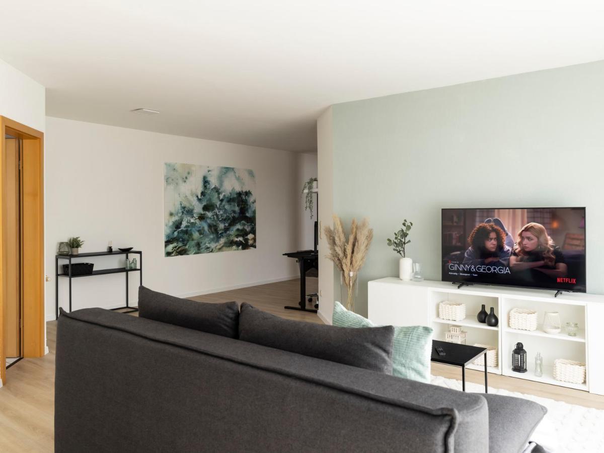 Arena In Der Naehe - Tiefgarage - Balkon - Kueche - Smart Tv Appartement Gelsenkirchen Buitenkant foto